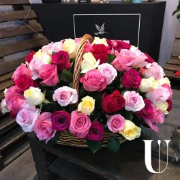 Kosz kwiatów „101 róża premium w koszu”
